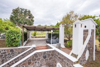 il lauro luxury villa ischia
