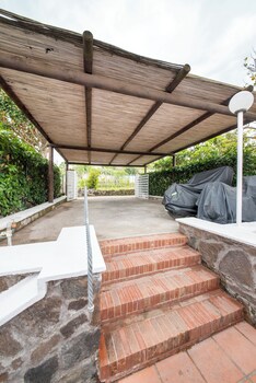 il lauro luxury villa ischia