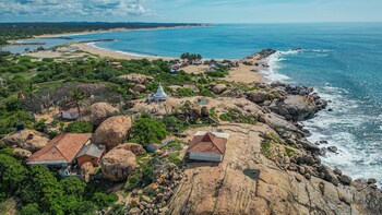 leopard reach yala by seven angels