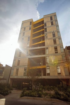 the somos s hotel