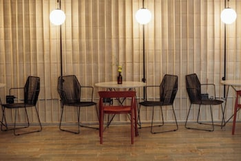 the somos s hotel