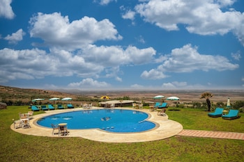bhalil farm house