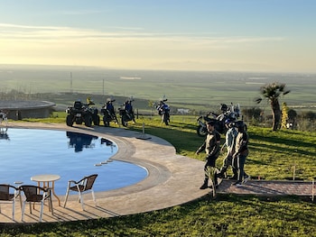 bhalil farm house