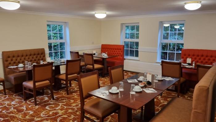 royal swan ashley manor