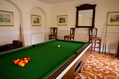 royal swan ashley manor