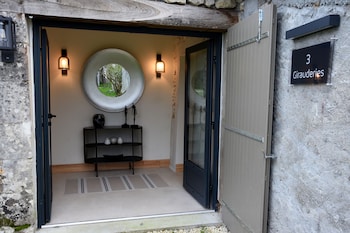 Les Girauderies Chambres D'hotes,,3 star