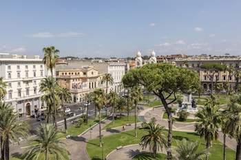 alla corte by hili