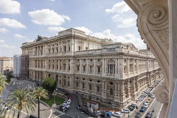 alla corte by hili
