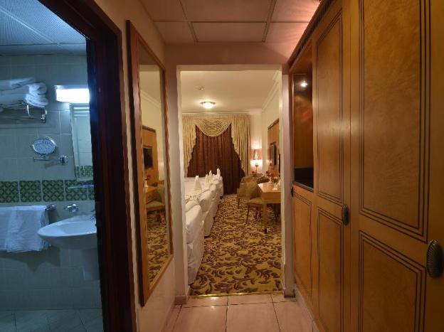 al mokhtara international hotel