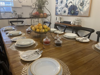 Cypress Bnb,,3 star