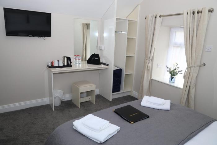 madelines accommodation