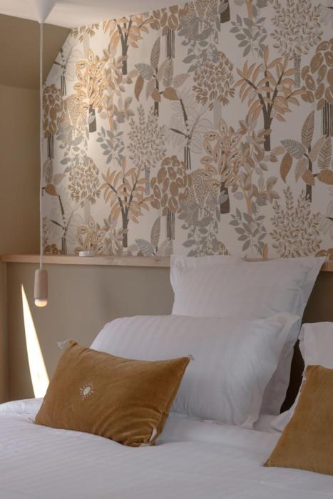 la peniche bed and bicycle vienne