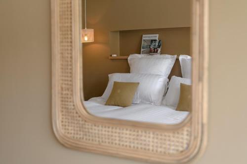 la peniche bed and bicycle vienne