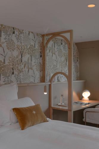 la peniche bed and bicycle vienne