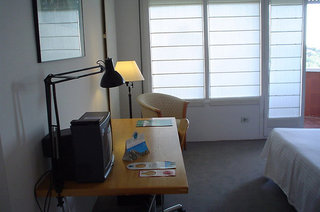 Montserrat Hotel & Training Center,Collbato>>Barcelona,3 star