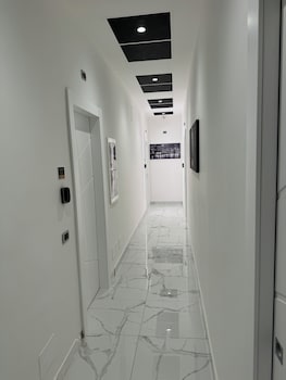 B&B Center City,,0 star