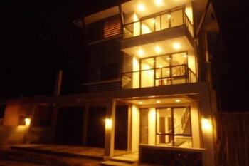 casa coron hotel