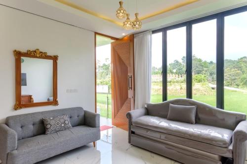 twospaces living at deros resort and cafe bogor
