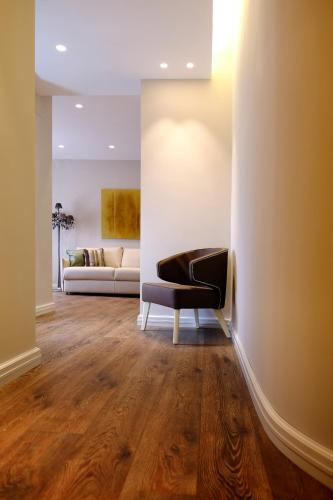 suites 51