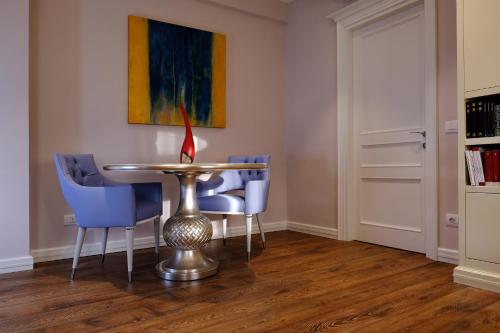 suites 51