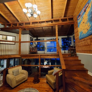 the cliffside inn