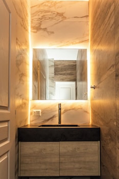 Luxury House Villa Devoto,,5 star
