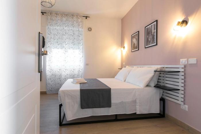 domina guest house luxory room