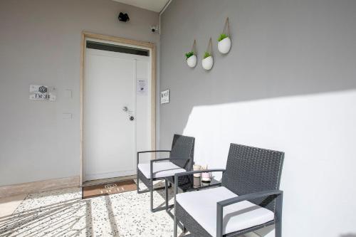 domina guest house luxory room