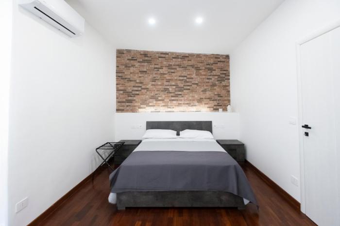 napoli factory guest house