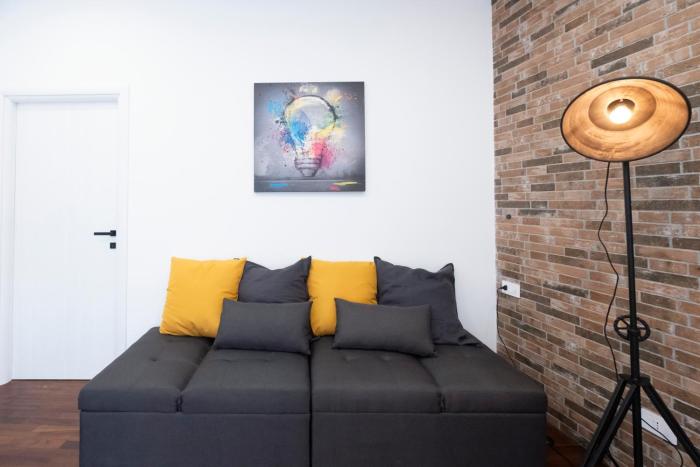 napoli factory guest house