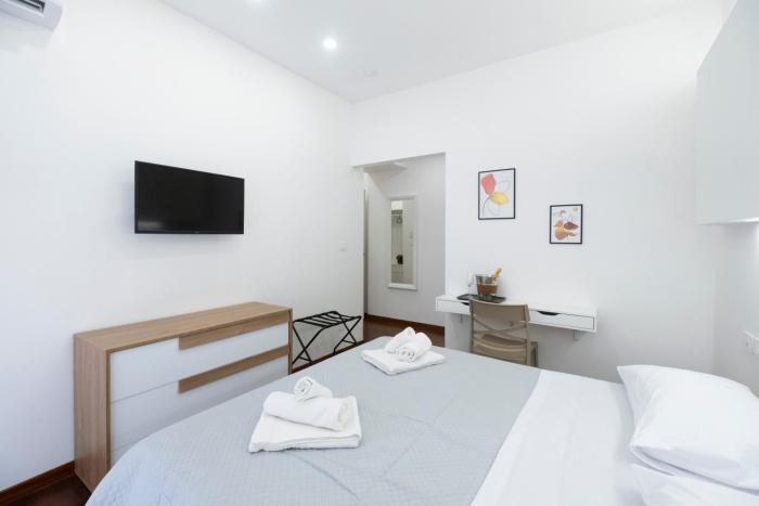 napoli factory guest house
