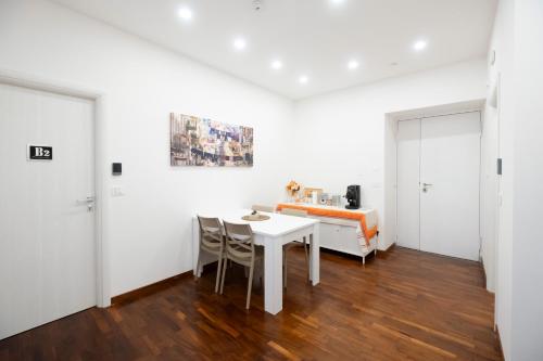 napoli factory guest house