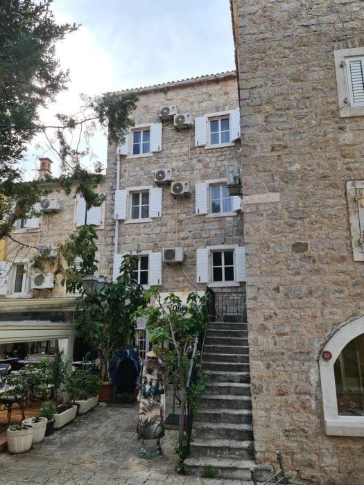 beatrix suites budva old town