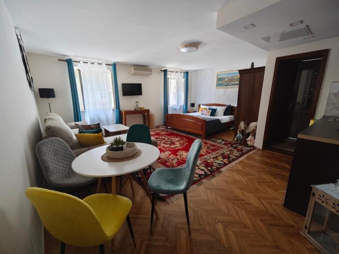 beatrix suites budva old town