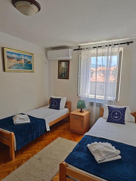 beatrix suites budva old town