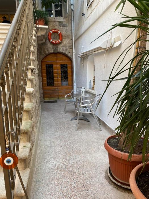 beatrix suites budva old town