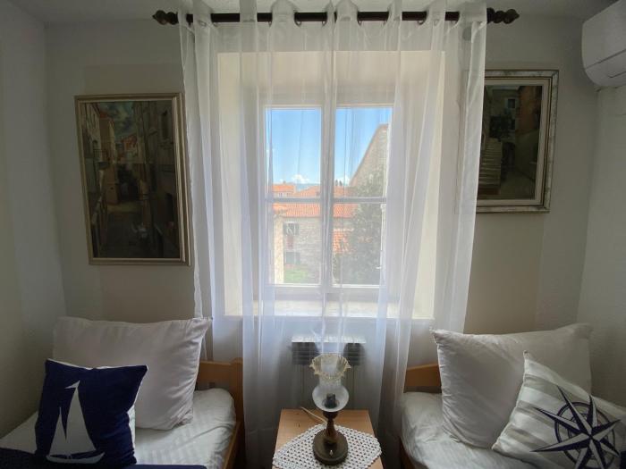 beatrix suites budva old town