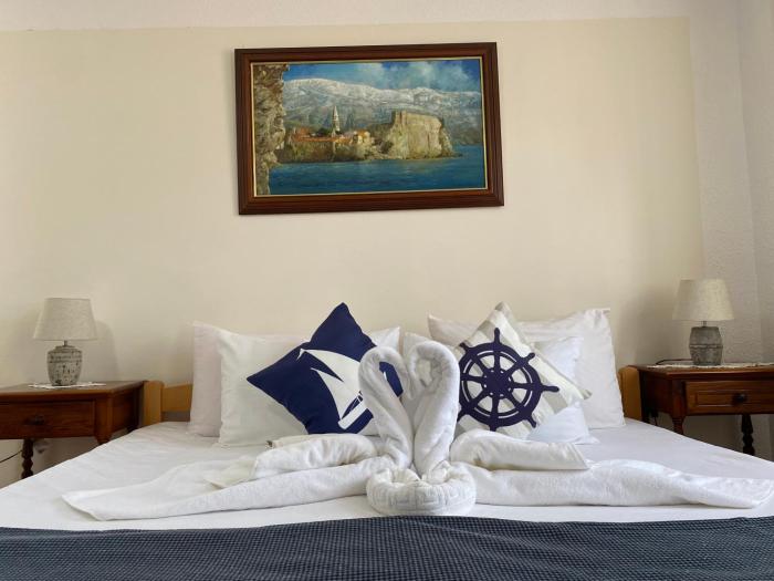 beatrix suites budva old town