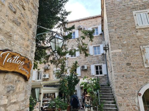 beatrix suites budva old town