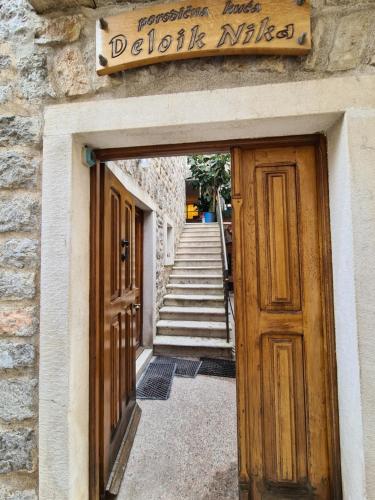 beatrix suites budva old town