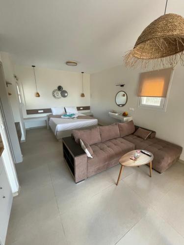 tamaris suites