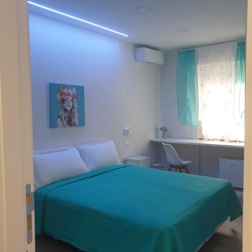 f rooms napoli via sementini