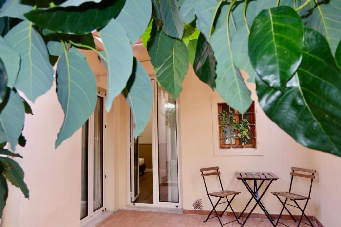 el roy garden rooms