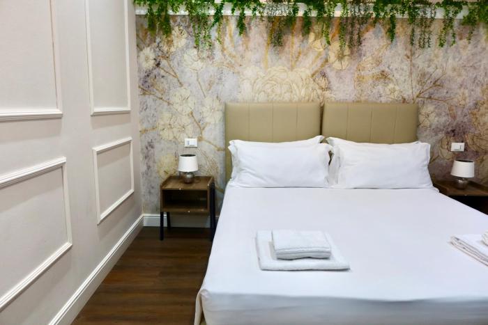 el roy garden rooms