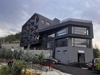 ladur resort hotel