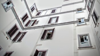 Duomo Luxory Home,,4 star