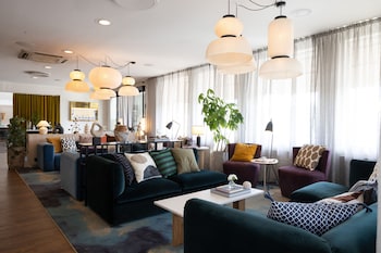 welcome hotel