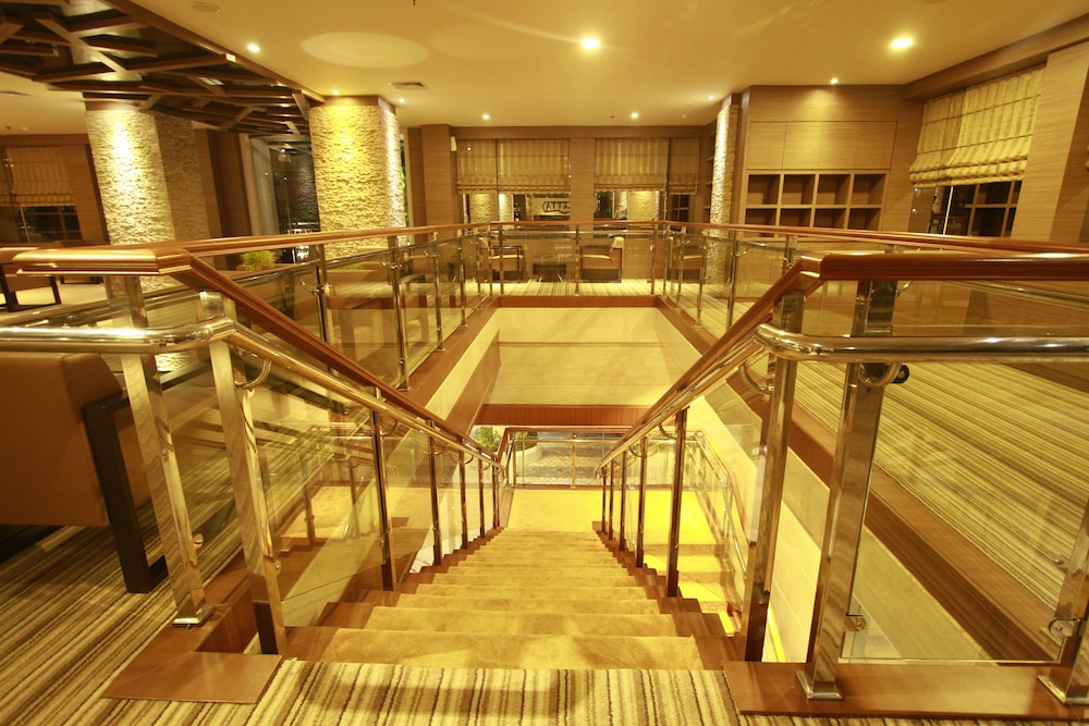 fox hotel nagoya batam