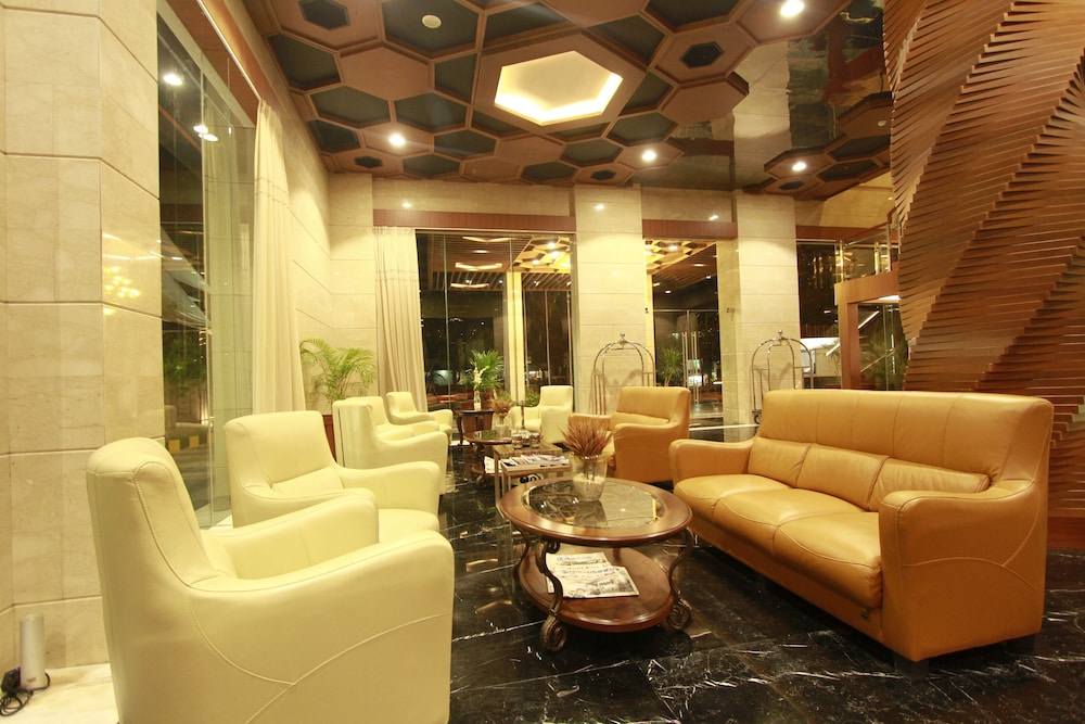 fox hotel nagoya batam