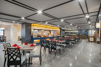 fox hotel nagoya batam